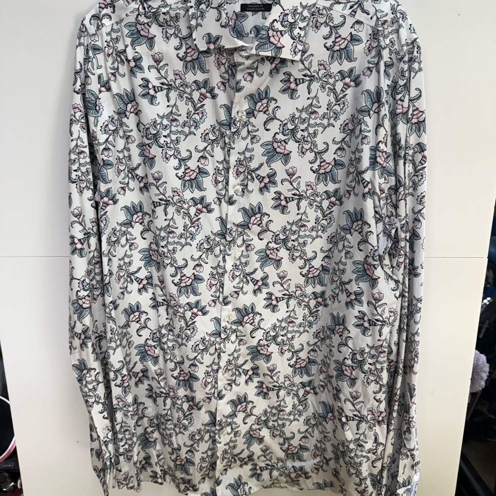 RW&CO. White and Blue Casual Button Down Shirt